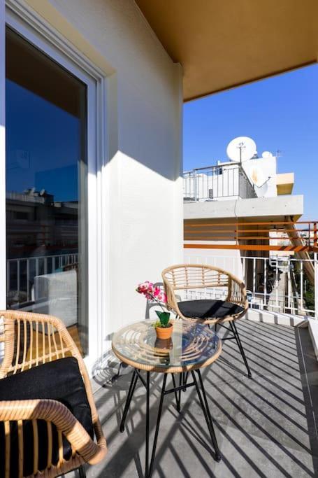 Blue Delta Apartment Palaio Faliro Aten Exteriör bild